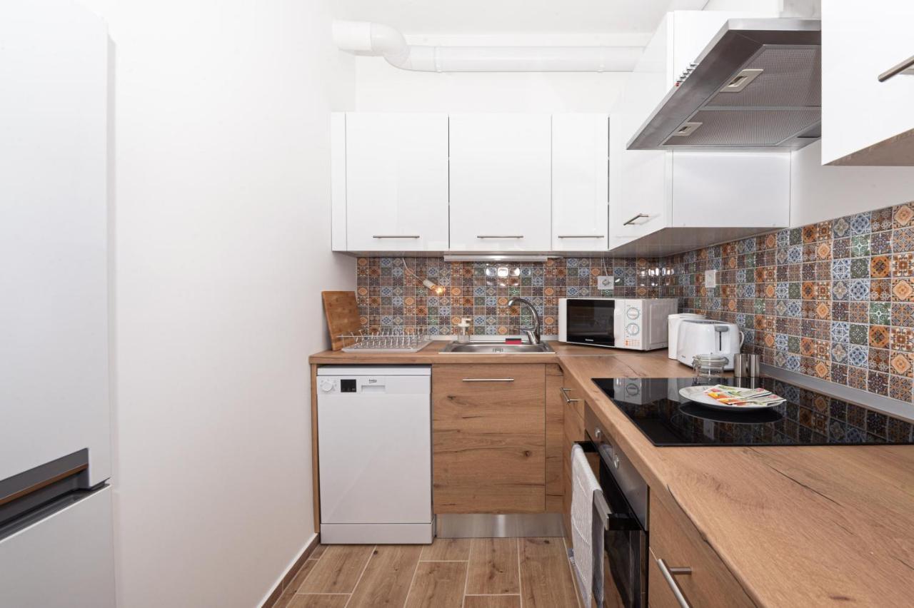 Waterfront City Apartments By Urbanrent Boedapest Buitenkant foto