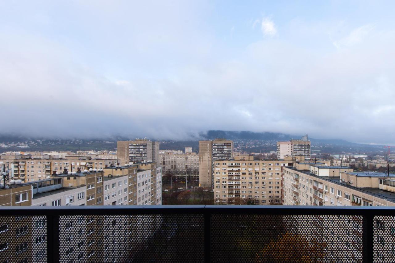 Waterfront City Apartments By Urbanrent Boedapest Buitenkant foto
