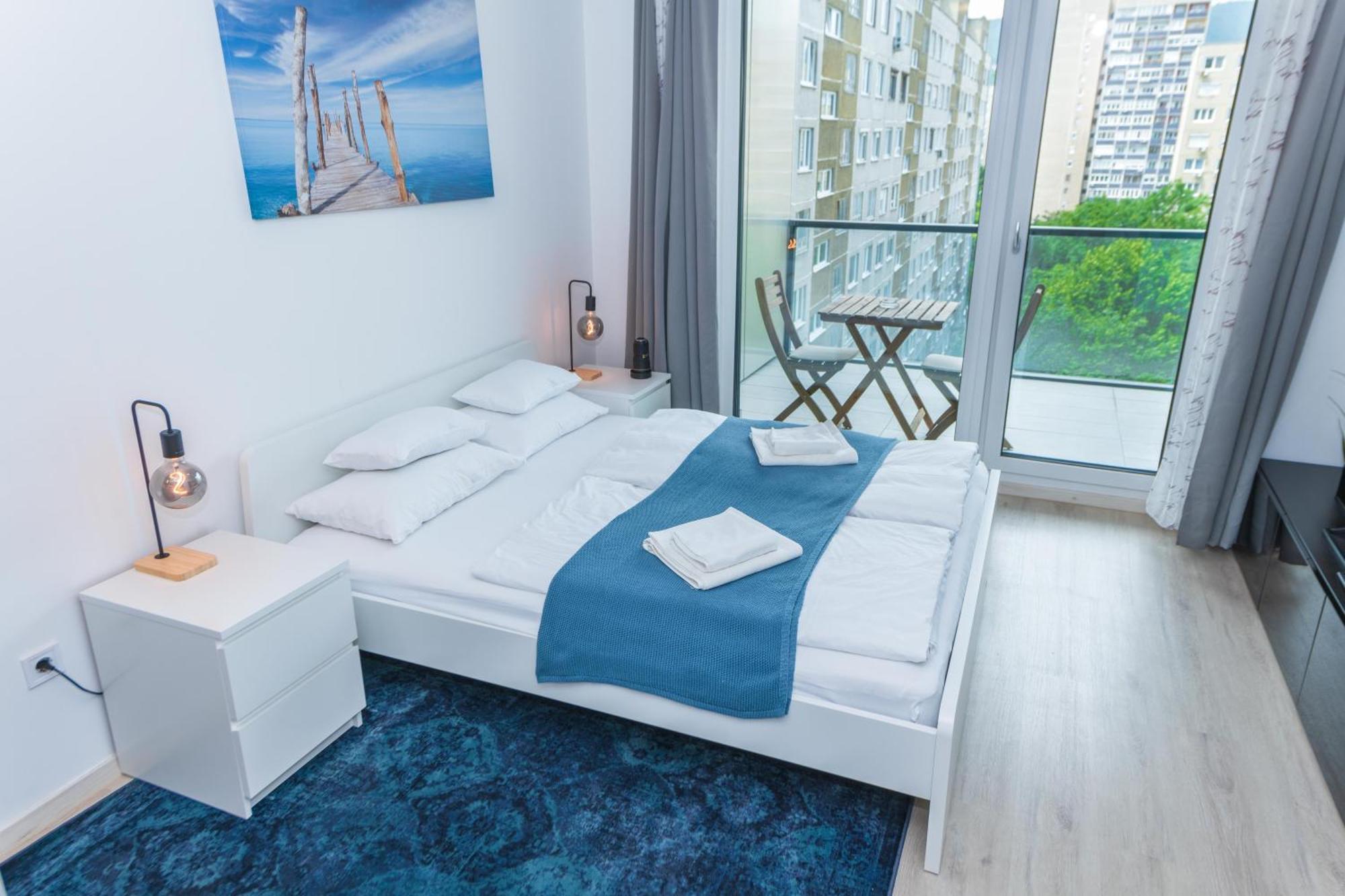 Waterfront City Apartments By Urbanrent Boedapest Buitenkant foto