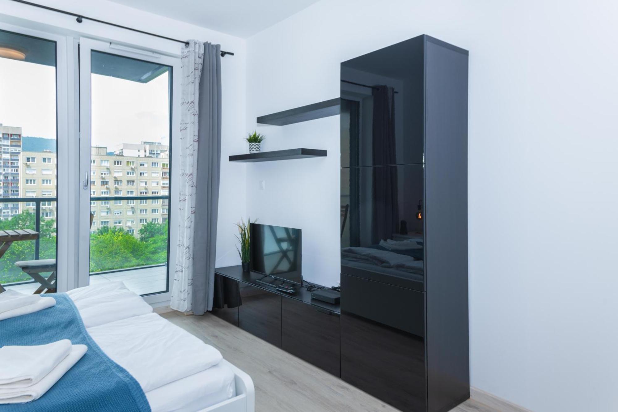 Waterfront City Apartments By Urbanrent Boedapest Buitenkant foto
